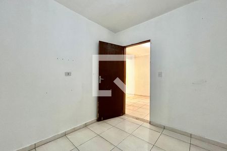 Quarto 2 de casa para alugar com 2 quartos, 55m² em Vila Campestre, São Paulo