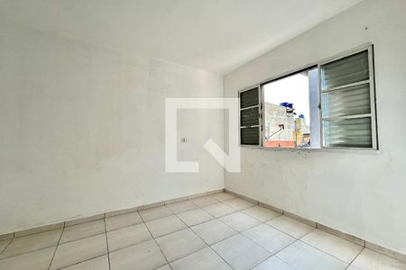 Quarto 1 de casa para alugar com 2 quartos, 55m² em Vila Campestre, São Paulo