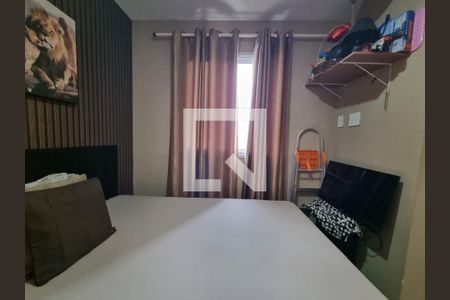 Quarto de apartamento para alugar com 2 quartos, 32m² em Vila Carmosina, São Paulo