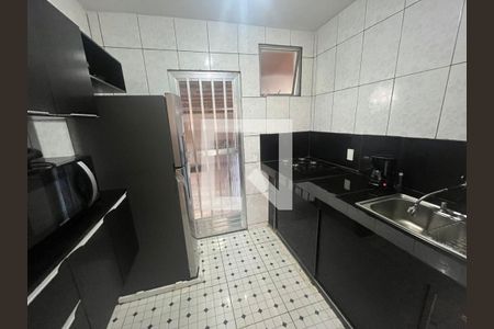 Casa de Condomínio para alugar com 2 quartos, 79m² em Maria Paula, São Gonçalo