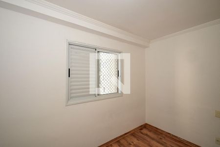 Quarto 1 de apartamento para alugar com 2 quartos, 56m² em Jardim Henriqueta, Taboão da Serra