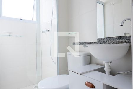 Banheiro da Suíte de apartamento para alugar com 1 quarto, 49m² em Além Ponte, Sorocaba