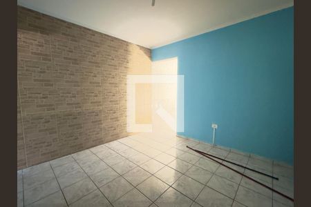 Sala de casa para alugar com 2 quartos, 77m² em Jardim Arapongas, Guarulhos