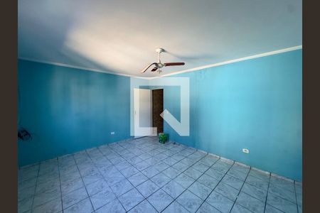 Quarto 1 de casa para alugar com 2 quartos, 77m² em Jardim Arapongas, Guarulhos