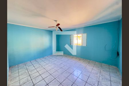 Quarto 1 de casa para alugar com 2 quartos, 77m² em Jardim Arapongas, Guarulhos