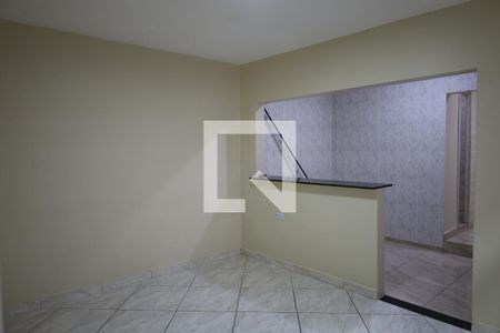 Casa para alugar com 2 quartos, 150m² em Jardim Alzira, São Paulo