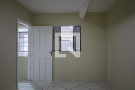 Casa para alugar com 2 quartos, 150m² em Jardim Alzira, São Paulo