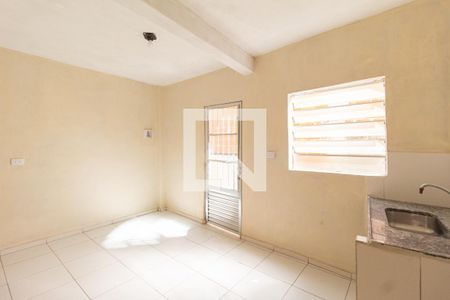 Studio de casa para alugar com 1 quarto, 30m² em Jardim Carapicuiba, Carapicuíba