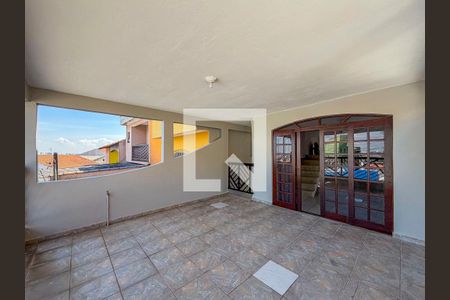 Varanda da Sala de casa para alugar com 3 quartos, 200m² em Jardim Marek, Santo André