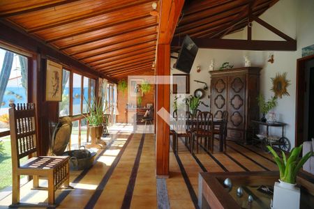 Sala de casa para alugar com 3 quartos, 450m² em Eldorado, Maricá