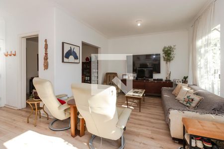 Sala de casa à venda com 3 quartos, 120m² em Vila Cordeiro, São Paulo