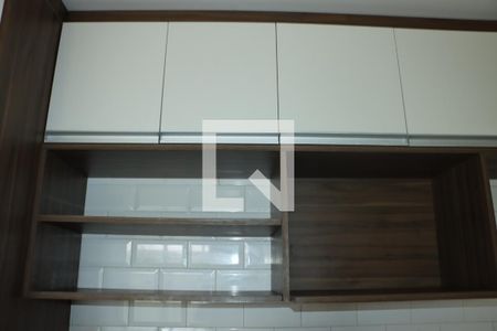 Apartamento para alugar com 3 quartos, 54m² em Jardim Isis, Cotia
