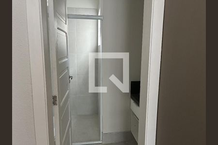 Banheiro  de apartamento para alugar com 1 quarto, 90m² em Vila Buarque, São Paulo