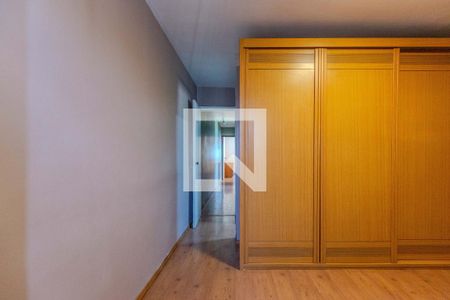 Quarto de casa à venda com 3 quartos, 120m² em Jardim Monte Kemel, São Paulo