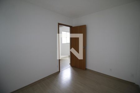 Quarto 2 de apartamento para alugar com 2 quartos, 47m² em Taquara, Rio de Janeiro