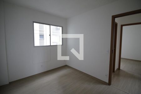 Quarto 2 de apartamento para alugar com 2 quartos, 47m² em Taquara, Rio de Janeiro