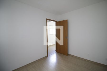 Quarto 2 de apartamento para alugar com 2 quartos, 49m² em Taquara, Rio de Janeiro