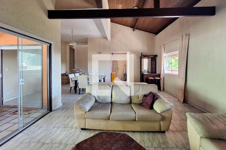 Sala 1 de casa de condomínio para alugar com 4 quartos, 590m² em Badu, Niterói