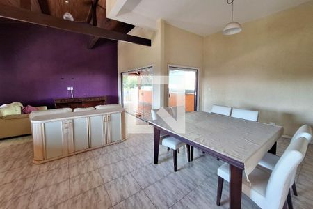 Sala 1 de casa de condomínio para alugar com 4 quartos, 590m² em Badu, Niterói