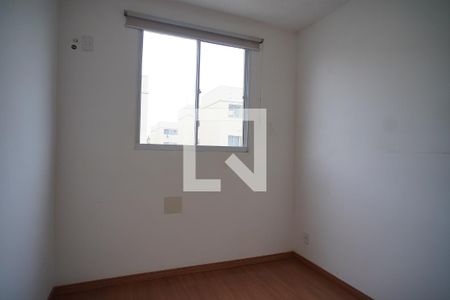 Quarto 2 de apartamento para alugar com 2 quartos, 42m² em Rubem Berta, Porto Alegre