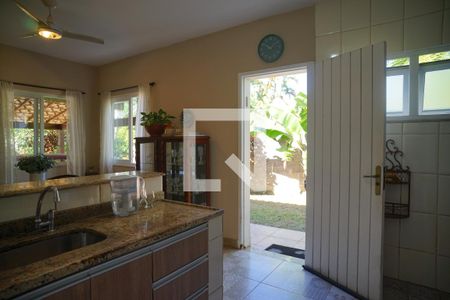 Cozinha de casa à venda com 3 quartos, 100m² em Itaipu, Niterói