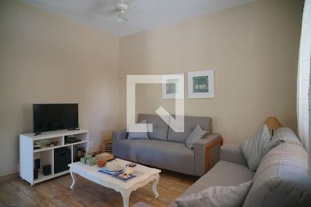 Sala de casa à venda com 3 quartos, 100m² em Itaipu, Niterói