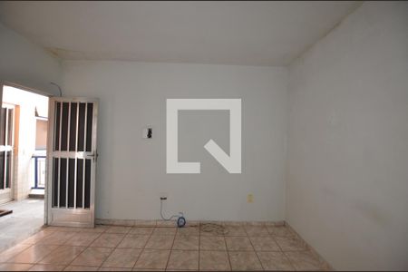 Sala/Quarto de kitnet/studio para alugar com 1 quarto, 15m² em Bento Ribeiro, Rio de Janeiro