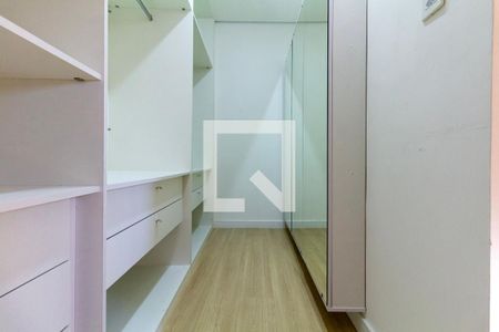 Closet 1 de casa à venda com 2 quartos, 159m² em Jardim Textil, São Paulo