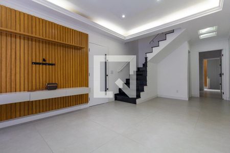 Sala de casa à venda com 2 quartos, 159m² em Jardim Textil, São Paulo