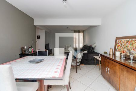 Sala de casa à venda com 4 quartos, 225m² em Vila Congonhas, São Paulo