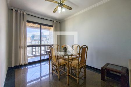 Sala de apartamento para alugar com 3 quartos, 182m² em Guilhermina, Praia Grande