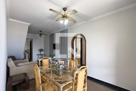 Sala de apartamento para alugar com 3 quartos, 182m² em Guilhermina, Praia Grande