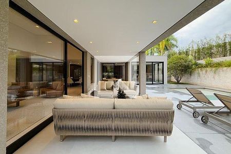 Casa à venda com 4 quartos, 640m² em Alphaville, Santana de Parnaíba