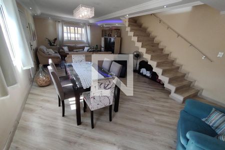 Casa à venda com 3 quartos, 210m² em Vila Santana, São Paulo