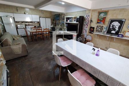 Casa à venda com 3 quartos, 210m² em Vila Santana, São Paulo