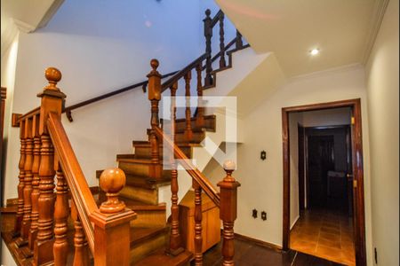 Escada de casa à venda com 3 quartos, 135m² em Vila América, Santo André