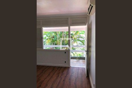 Casa à venda com 5 quartos, 333m² em São Francisco, Niterói