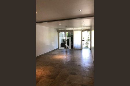 Casa à venda com 5 quartos, 333m² em São Francisco, Niterói