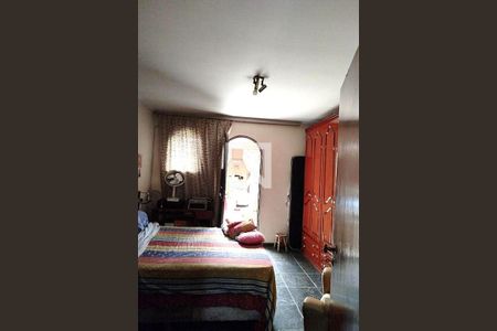 Casa à venda com 3 quartos, 134m² em Parque Novo Mundo, São Paulo