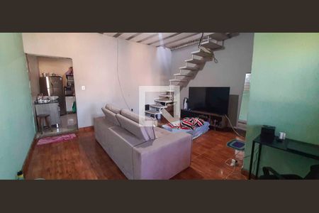 Casa à venda com 4 quartos, 128m² em São Pedro, Osasco