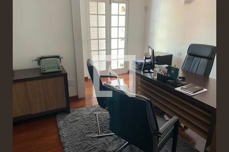 Casa à venda com 3 quartos, 290m² em Vila Sonia, São Paulo