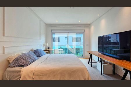 Casa à venda com 4 quartos, 404m² em Colinas da Anhanguera, Santana de Parnaíba