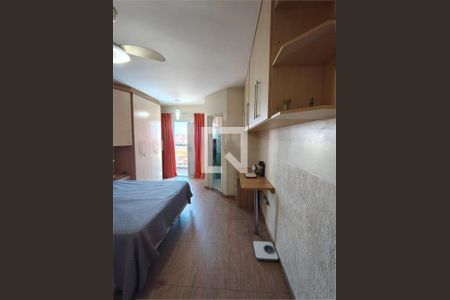 Casa à venda com 3 quartos, 218m² em Vila Matilde, São Paulo