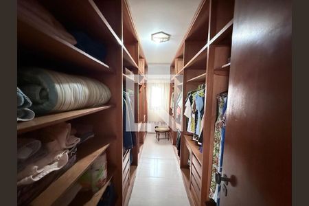 Casa à venda com 4 quartos, 633m² em Alphaville, Santana de Parnaíba