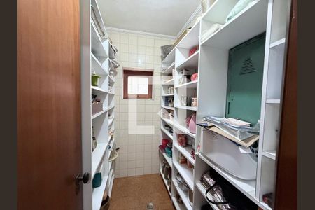 Casa à venda com 4 quartos, 633m² em Alphaville, Santana de Parnaíba