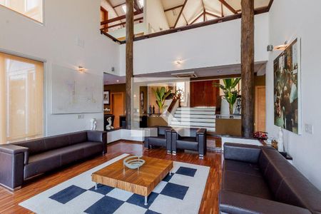 Casa à venda com 7 quartos, 1500m² em Residencial Dez (Alphaville), Santana de Parnaíba