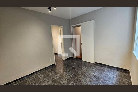 Casa à venda com 3 quartos, 75m² em São Lourenço, Niterói