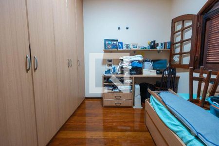 Casa à venda com 4 quartos, 300m² em Piratininga, Niterói