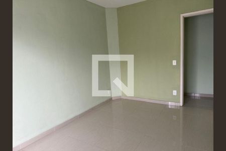 Casa à venda com 3 quartos, 220m² em Piratininga, Niterói