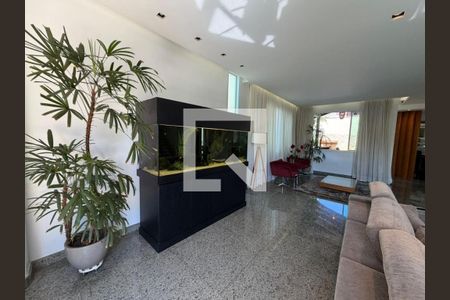 Casa à venda com 3 quartos, 385m² em Jardim Riacho das Pedras, Contagem